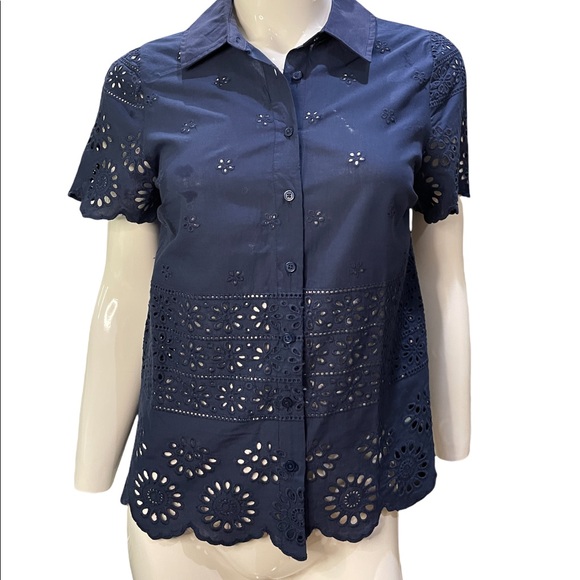 ModCloth Navy Eyelet Success top - Picture 5 of 10